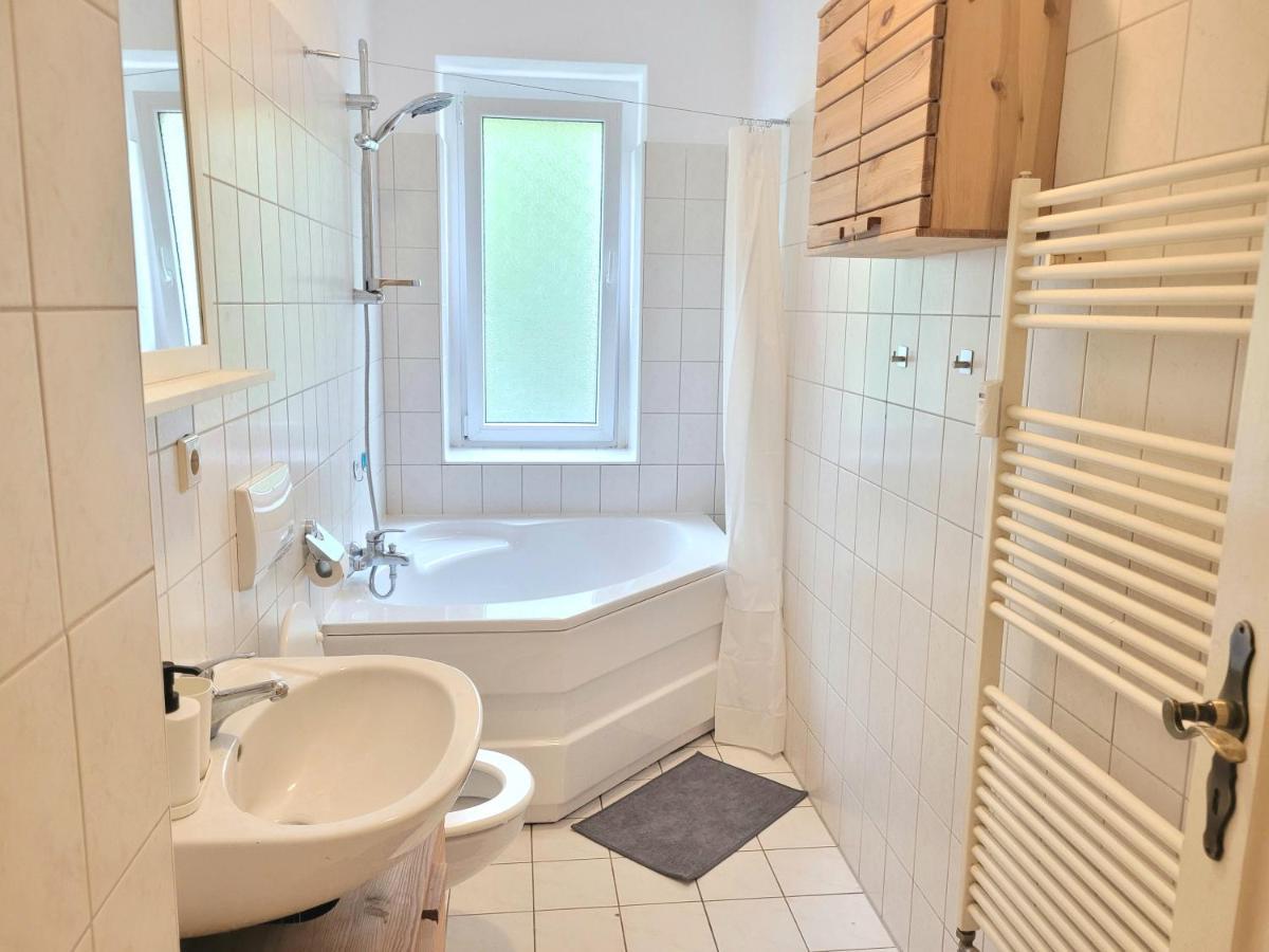 Voll Ausgestattete Ferienwohnung In Dresde Exterior foto
